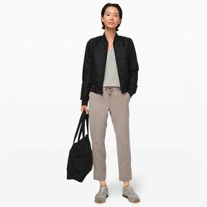 Lululemon On The Fly Joggers, size 2
